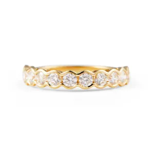 Barcelona Bezel Diamond Band