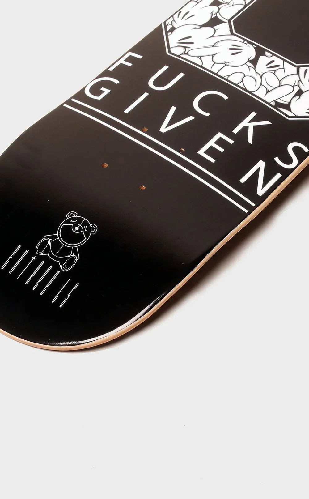 Entree LS Zero F Given skateboard