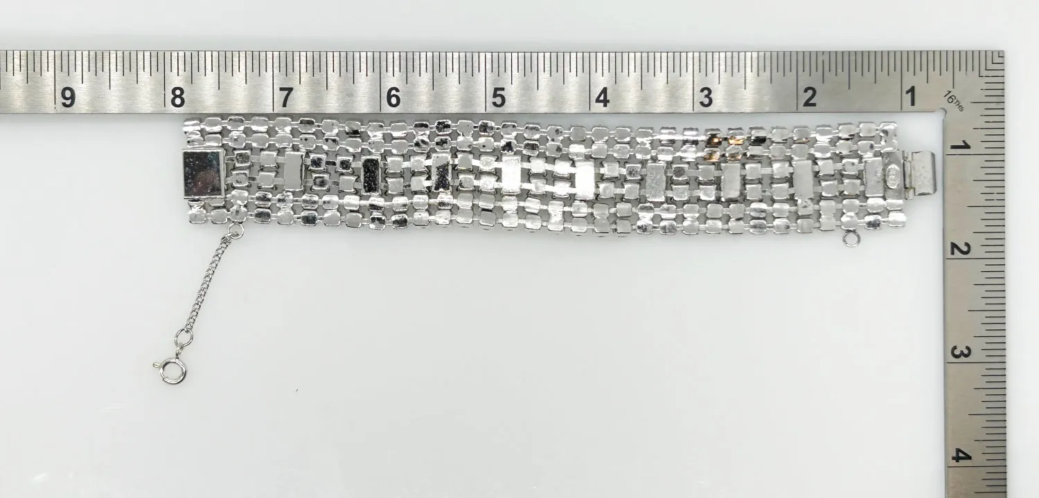 Glamorous Six Row Vintage Weiss Rhinestone Bracelet