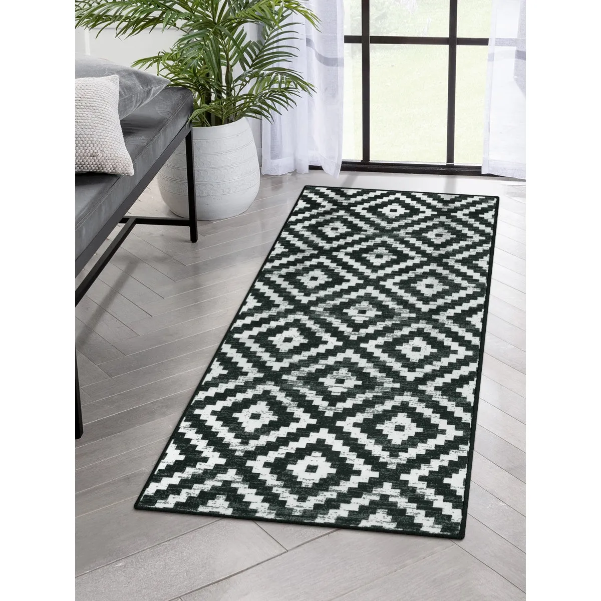 Joanne Modern Moroccan Geometric Kilim Black Rug