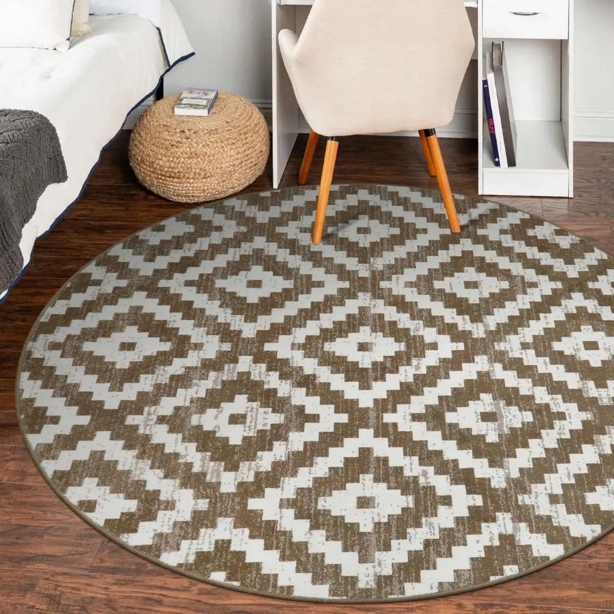 Joanne Modern Moroccan Geometric Kilim Khaki Rug