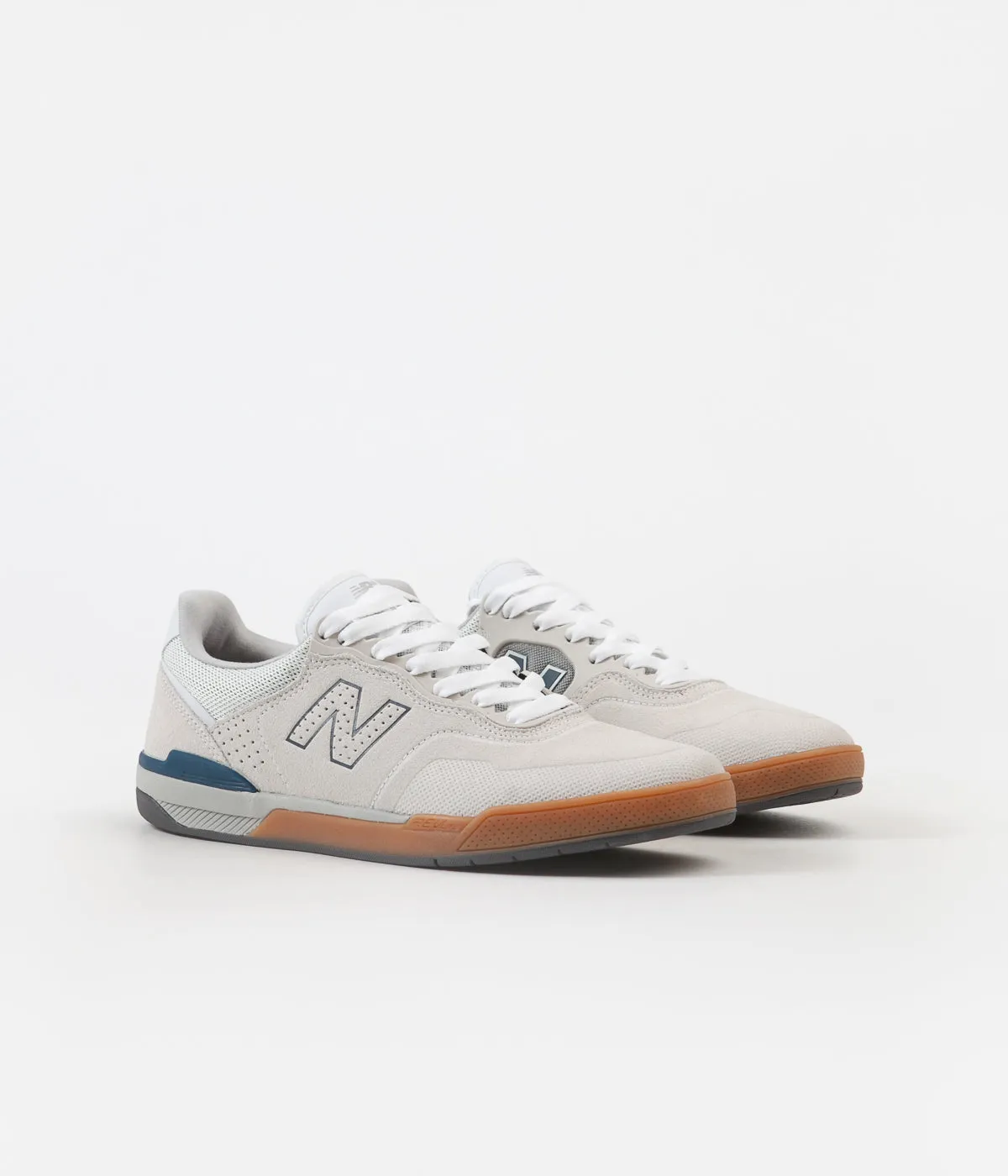 New Balance Numeric 913 Shoes - Sea Salt / Dark Sea