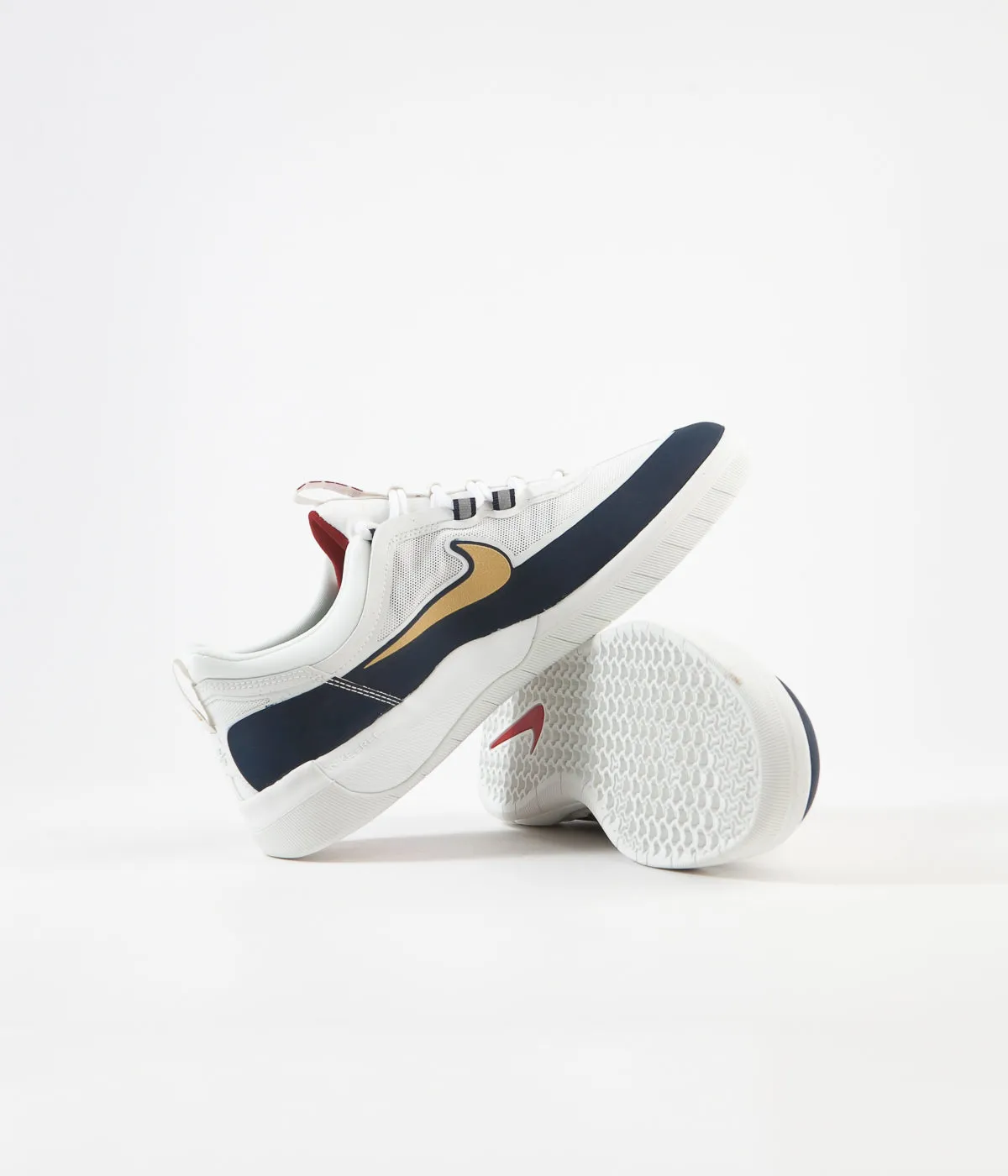 Nike SB Nyjah Free 2 Shoes - Obsidian / Club Gold - White - Obsidian