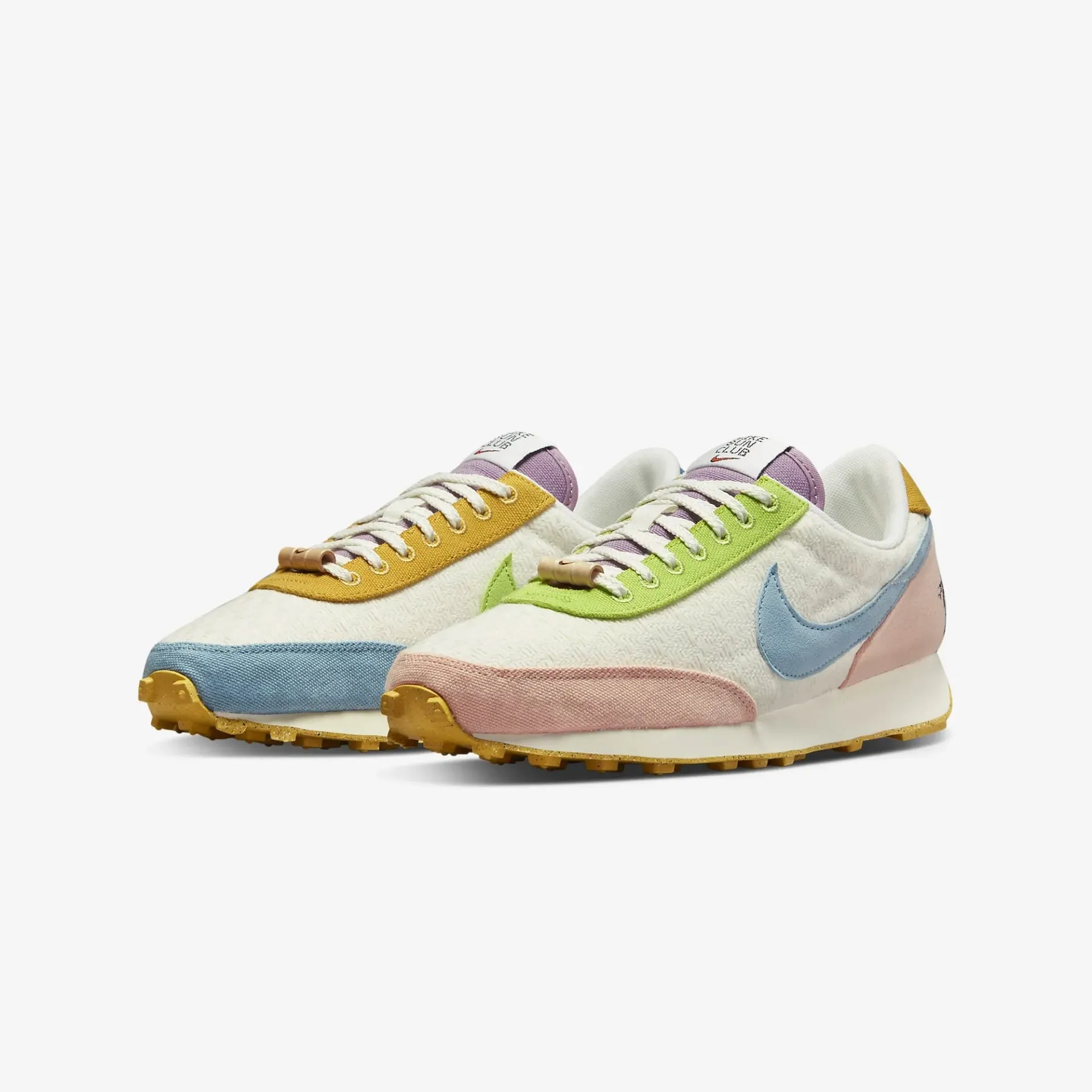 Nike | WMN'S DAYBREAK SE  { ARCTIC ORANGE / WORN BLUE