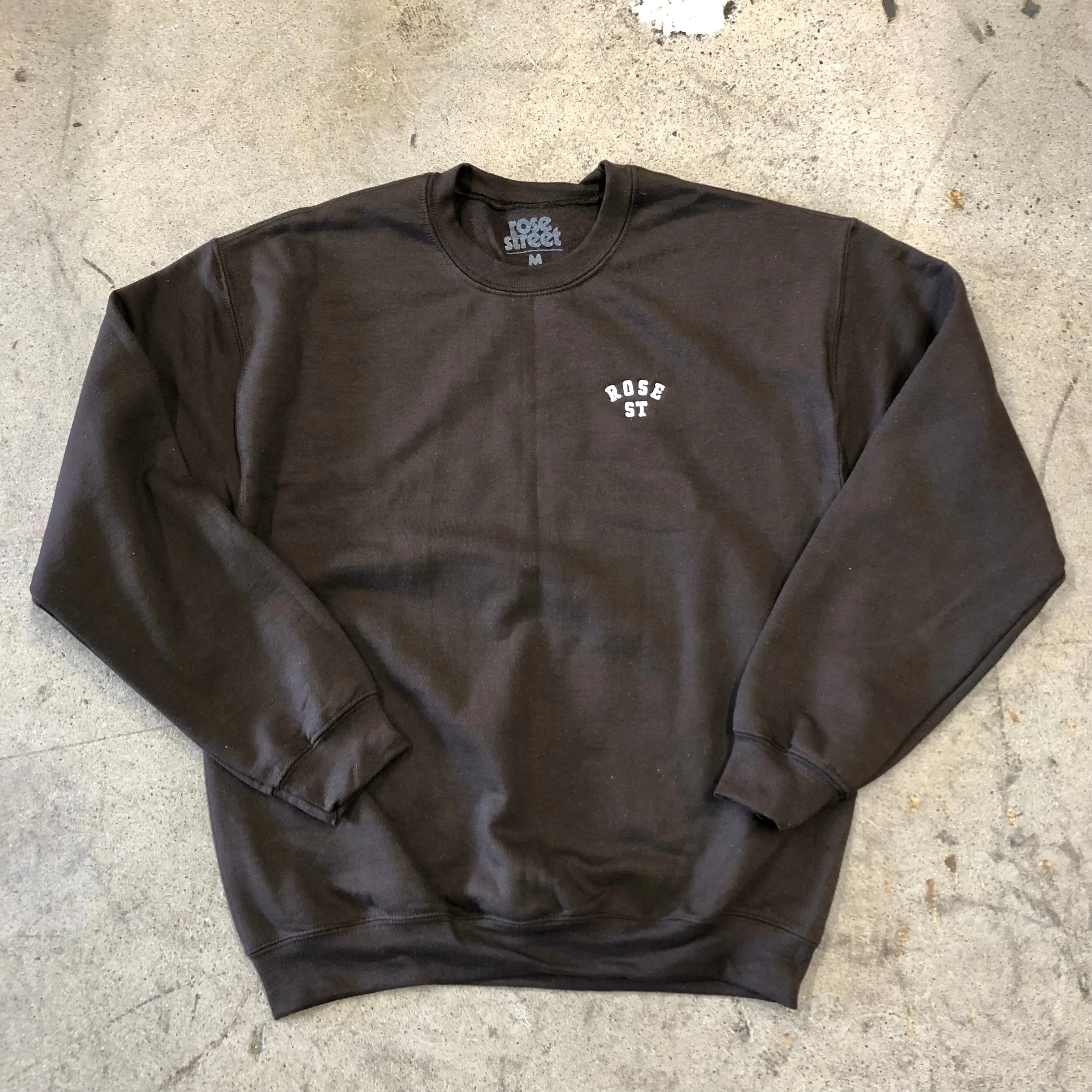 Rose Street Emb Arc Logo Crew Dark Chocolate