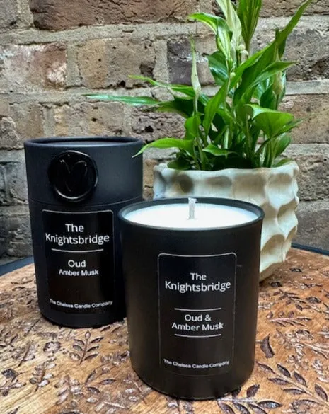 The Knightsbridge Candle - Oud & Amber Musk