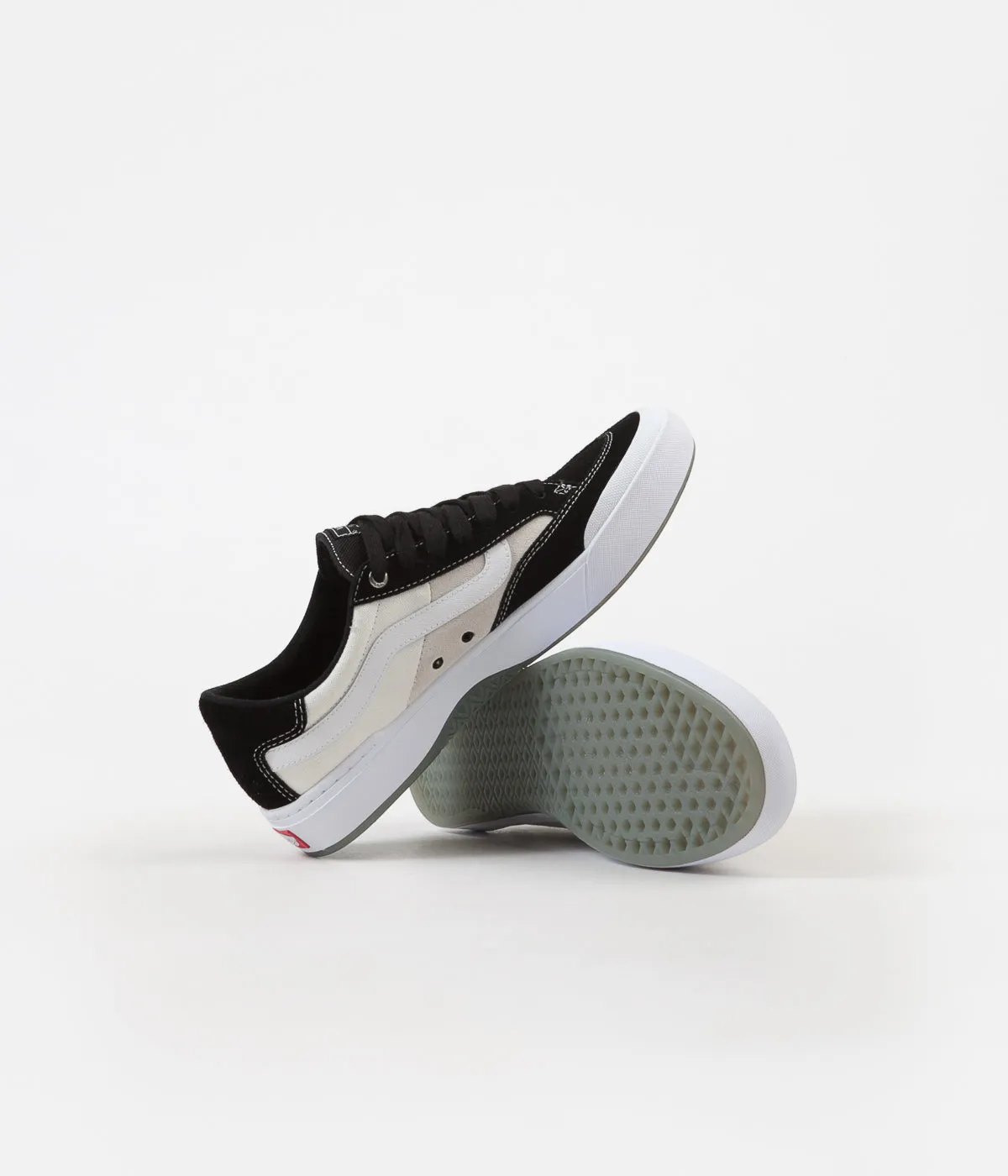 Vans Berle Pro Shoes - Black / White
