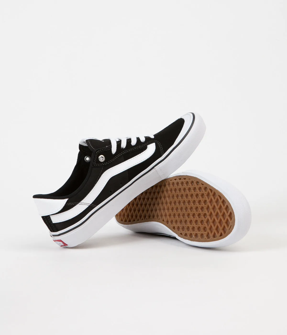Vans Style 112 Pro Shoes - Black / White